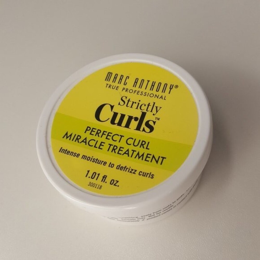 Marc Anthony Strictly Curls Perfect Defrizz 5/$25